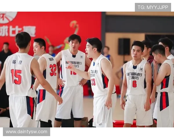 上海篮球队在篮球配合排行榜中荣获第六名展现团队实力与默契